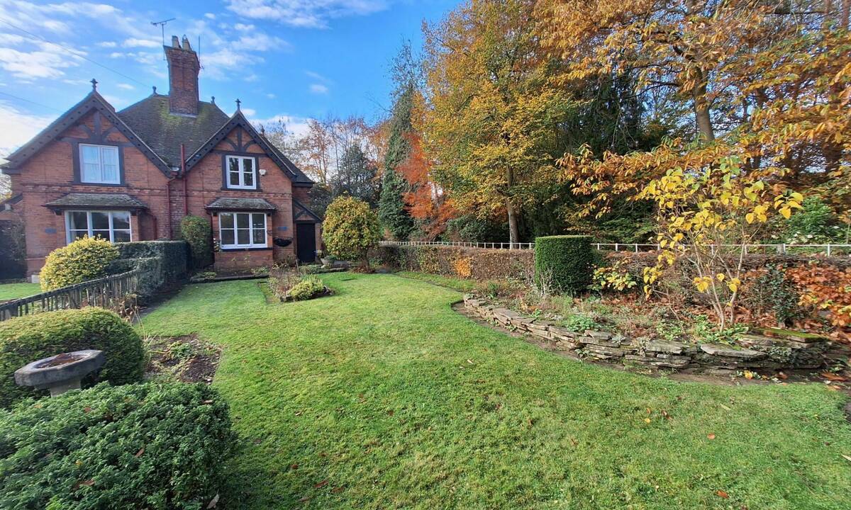 Dairy Cottage - Peover Estate